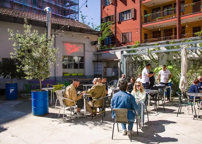 Bovisa Urban Garden Hostel Milan